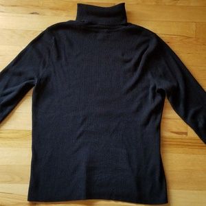 The Limited Black Ribbed Turtleneck - Large